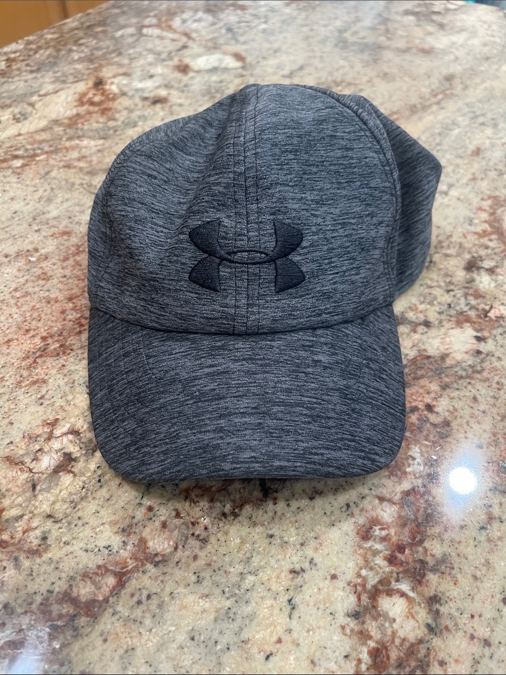 Under Armour Dark Gray Heathered Performance Hat Women’s